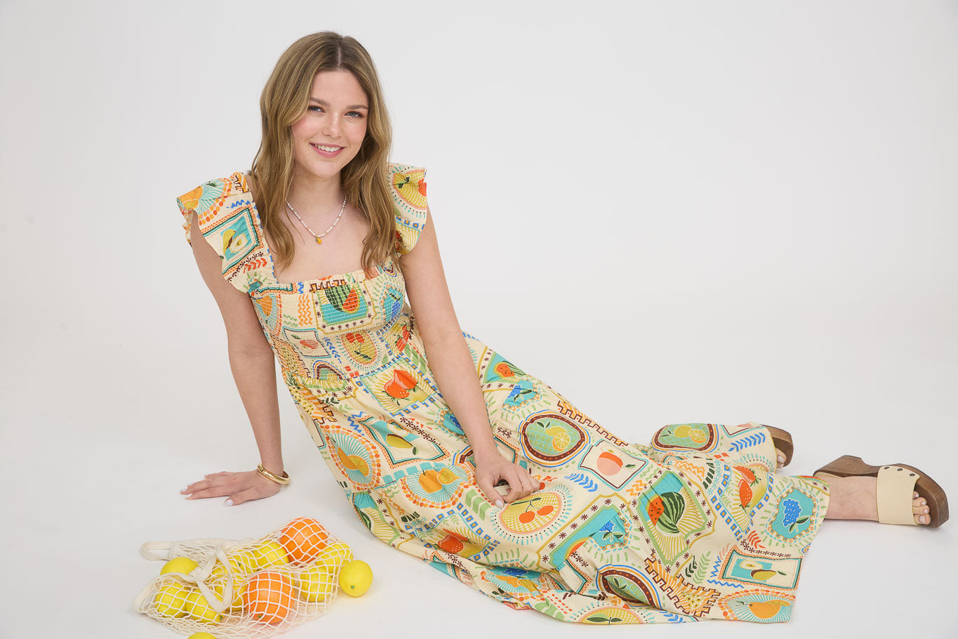 1000 Summer Fruit Print Midi Dress