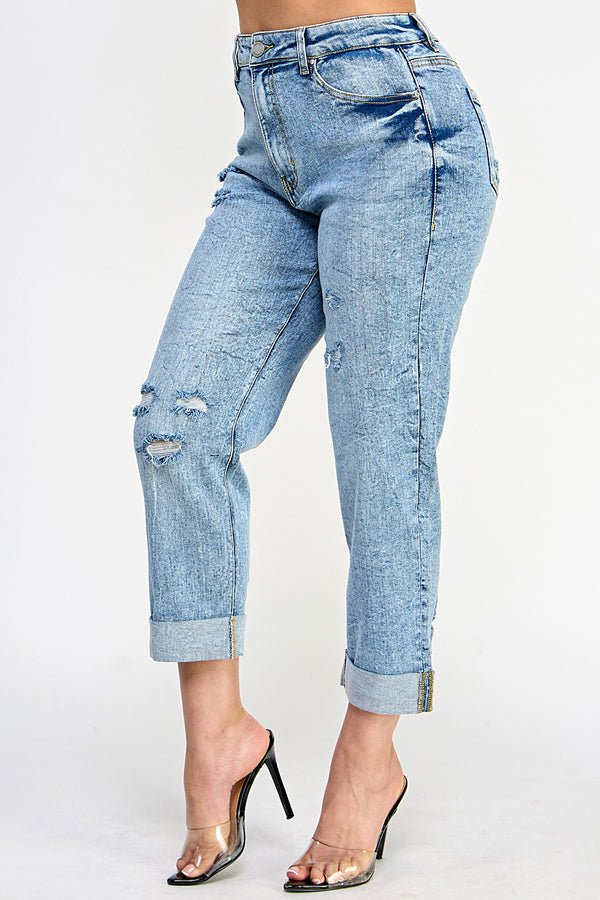 Distressed mom jeans, High-rise mom jeans, Stretch denim jeans, Vintage wash mom jeans, Ripped mom jeans, Relaxed fit jeans, Comfortable high-waisted jeans for women, Trendy distressed denim for everyday wear, Stretchy mom jeans with a flattering fit, Casual high-rise jeans with ripped details, Best mom jeans for effortless style, Retro denim style, 90s-inspired jeans, Classic mom jeans with stretch, Casual chic denim look, Everyday wear high-rise jeans