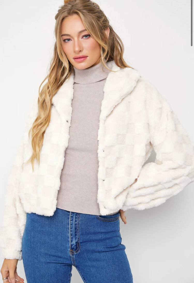 
White faux fur bomber jacket, Women's faux fur jacket, Chic white bomber jacket, Stylish faux fur coat, Women's winter jacket, Fashionable bomber jacket, White faux fur jacket, Elegant faux fur coat, Women's outerwear, Luxury faux fur jacket, Trending Women’s Bomber Jacket, Easy Clothes US
